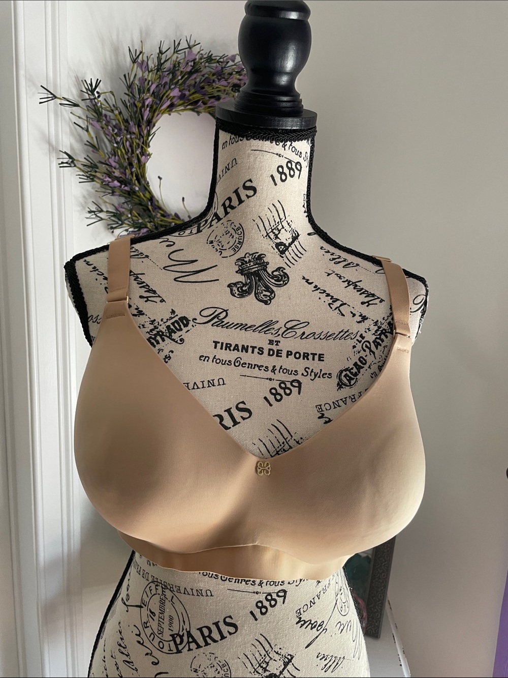 Honeylove Wireless Nude Bra 42C with Smooth Molding NWOT